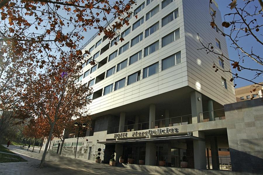 Exe Plaza Delicias Hotel Zaragoza Bagian luar foto