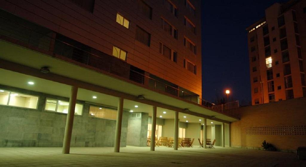 Exe Plaza Delicias Hotel Zaragoza Bagian luar foto